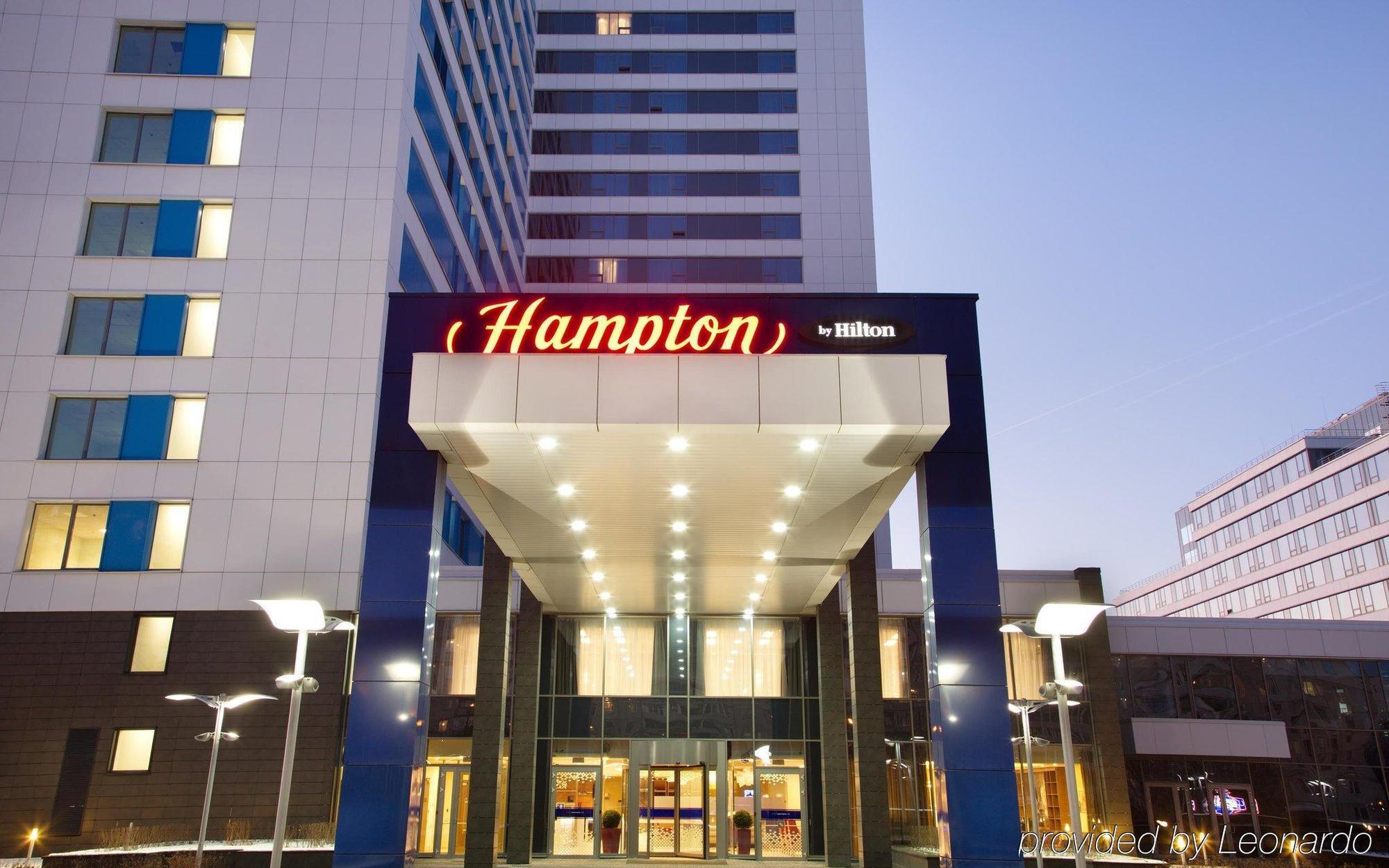 Hampton By Hilton Moscow Strogino Hotel Exterior foto